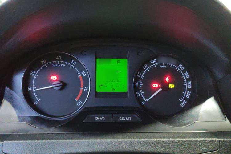 Used Skoda Rapid Spaceback 2014 1.6L Automatic Enjoyment Edition