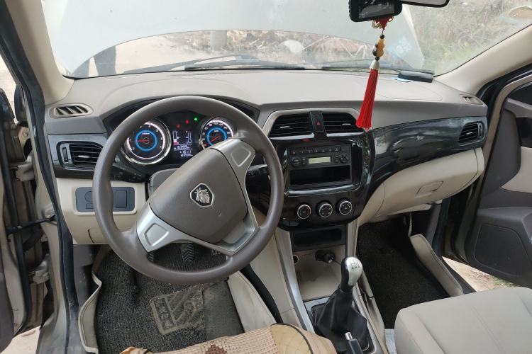 Used Foton Gatu ix5 2016 1.5L Zhiyue Model
