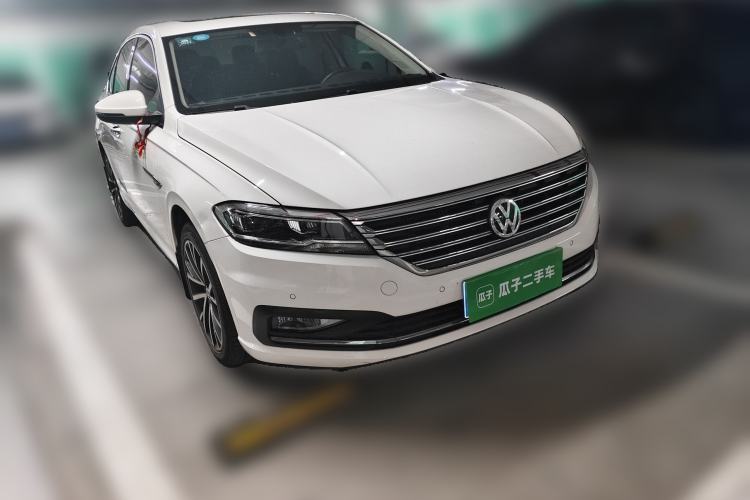 Used Volkswagen Lavida 2019 280TSI DSG Luxury Edition China VI Standard Front Right 45 Deg