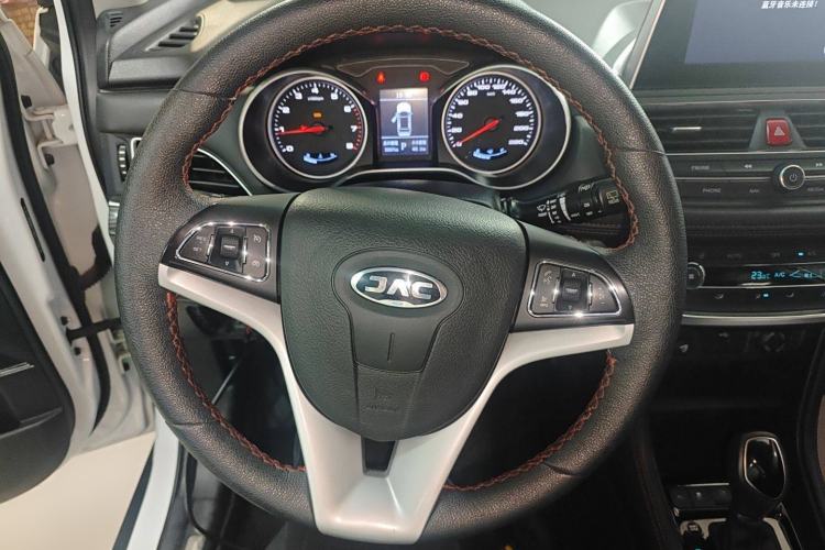 Used JAC Refine S3 2017 1.6L CVT Smart Connect Model