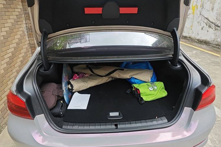 Used BMW 5 Series New Energy 2020 530Le Luxury Package Trunk