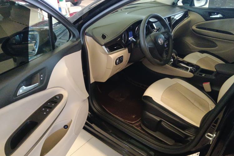 Used Buick Verano 2018 Sedan 15S Automatic Entry Model Driver Seat