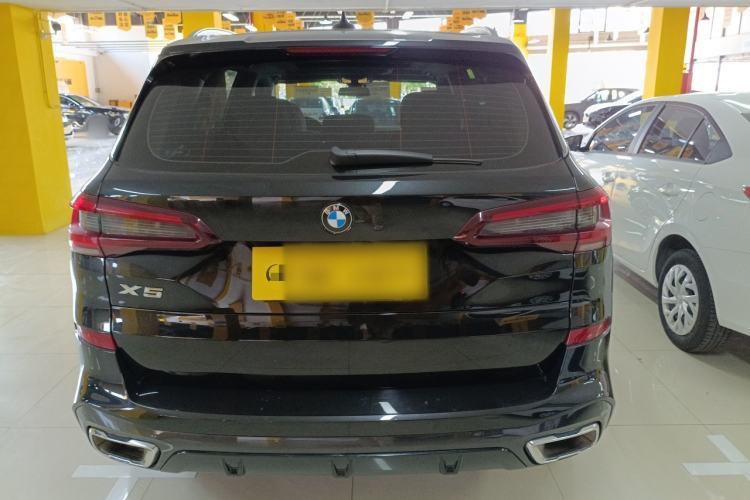 Used BMW X5 2022 Restyled xDrive 30Li Luxury Version M Sport Package