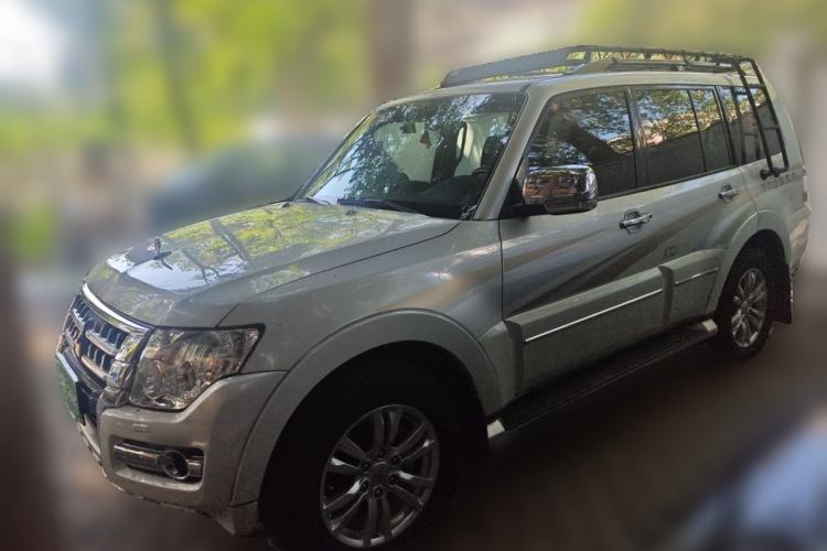 Used Mitsubishi Pajero 2018 Mitsubishi Pajero 3.8 Automatic Gasoline (7-seater)