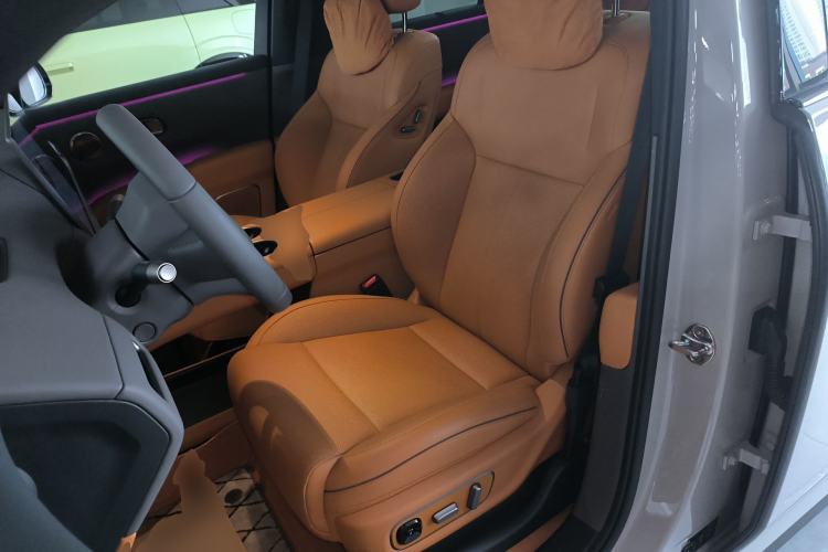 Used Li Auto i8 2025 Model Standard Version