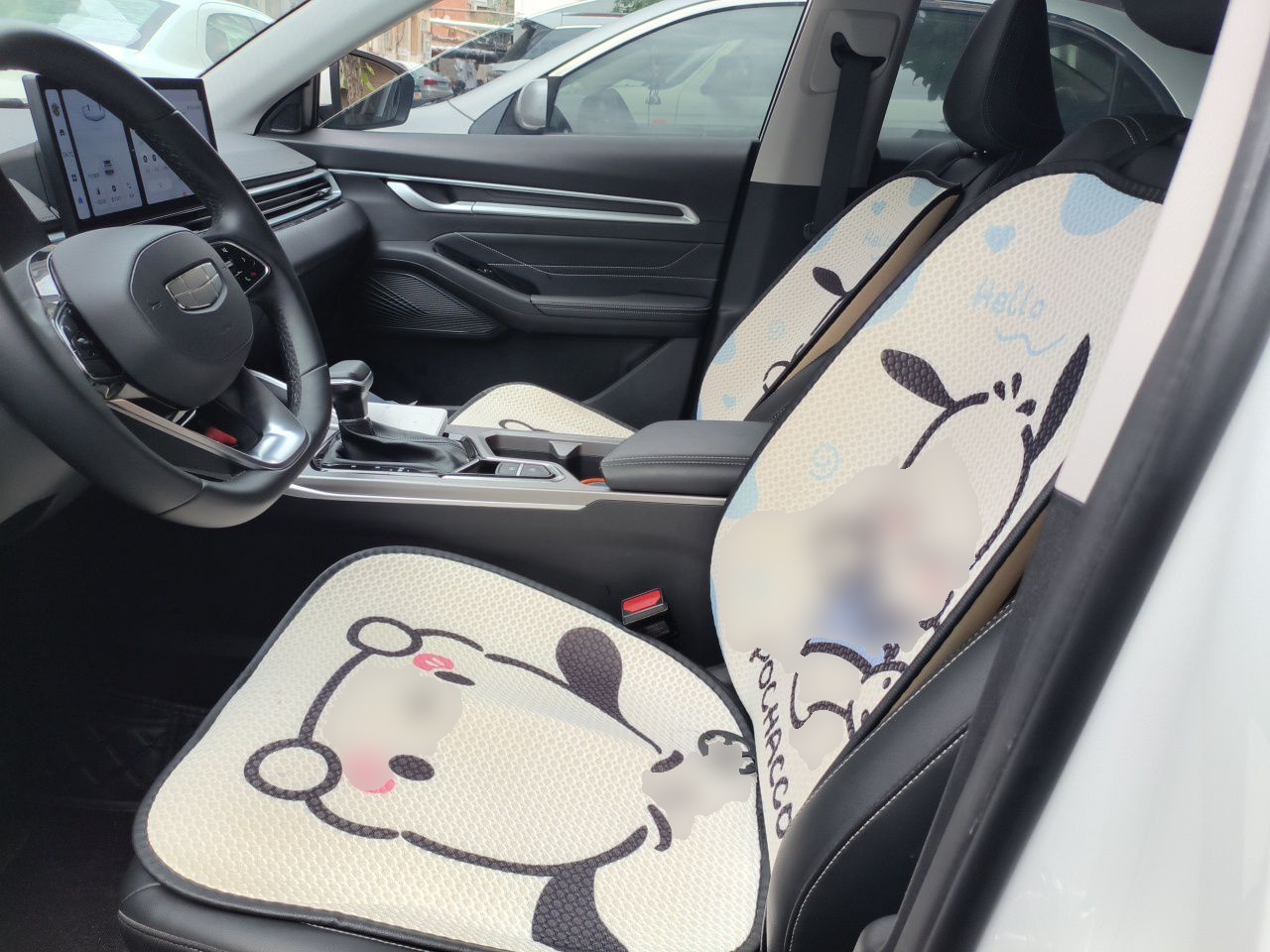 Geely Auto Emgrand 2026 Model 4th Generation 4 Millionth Anniversary Edition 1.5L CVT Overdrive Edition — снимка 15