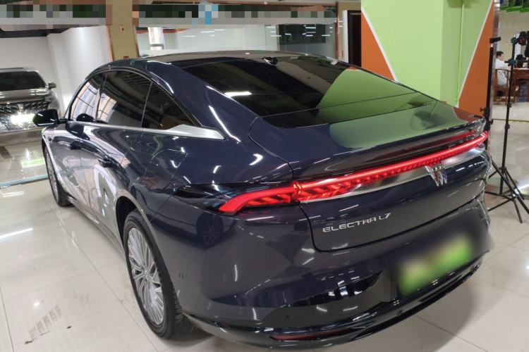 Used Buick L7 2025 Model Aivia Rear Left 45 Deg