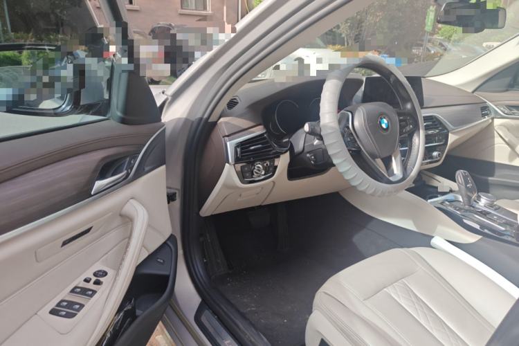 Used BMW 5 Series 2018 530Li Leading Edition Luxury Package
