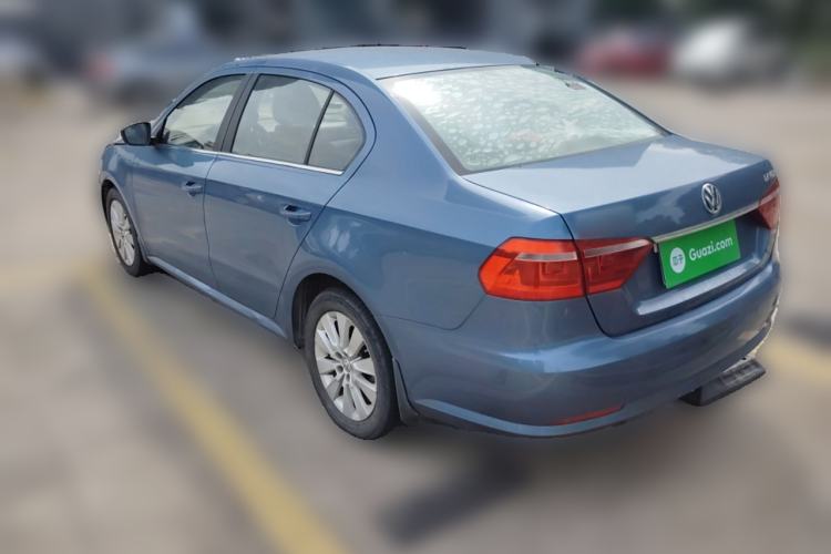 Used Volkswagen Lavida 2013 1.6L Automatic Comfort Edition
