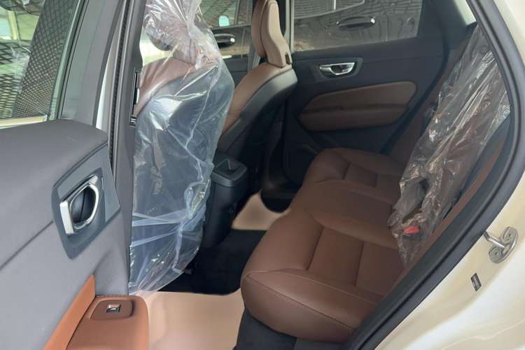 Used Volvo XC60 2025 B5 Four-Wheel Drive Smart & Advanced Luxury Edition