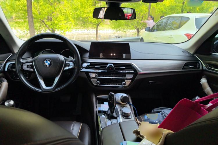 Used BMW 5 Series 2018 Revised Version 530Li Leading Edition Luxury Package
