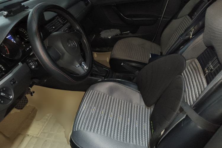 Used Volkswagen Bora 2014 1.6L Automatic Comfort Model Left Front Seat