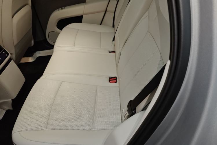 Used Li Auto Li Auto i6 2025 Model Two-Wheel-Drive Standard Type
