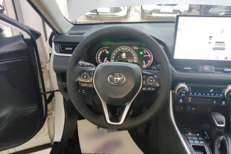 Used Toyota RAV4 2020 2.0L CVT 4x4 Style PLUS Edition