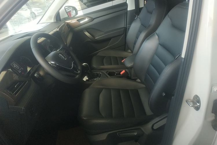 Used Volkswagen Tharu 2019 280TSI Two-Wheel Drive Luxury Version China VI Standard Left Front Seat