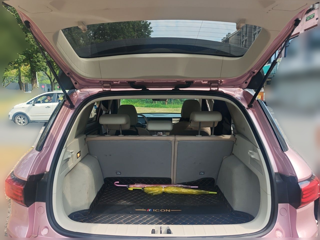 Geely Auto icon 2023 1.5TD Chocolate Smoothie Edition — снимка 20