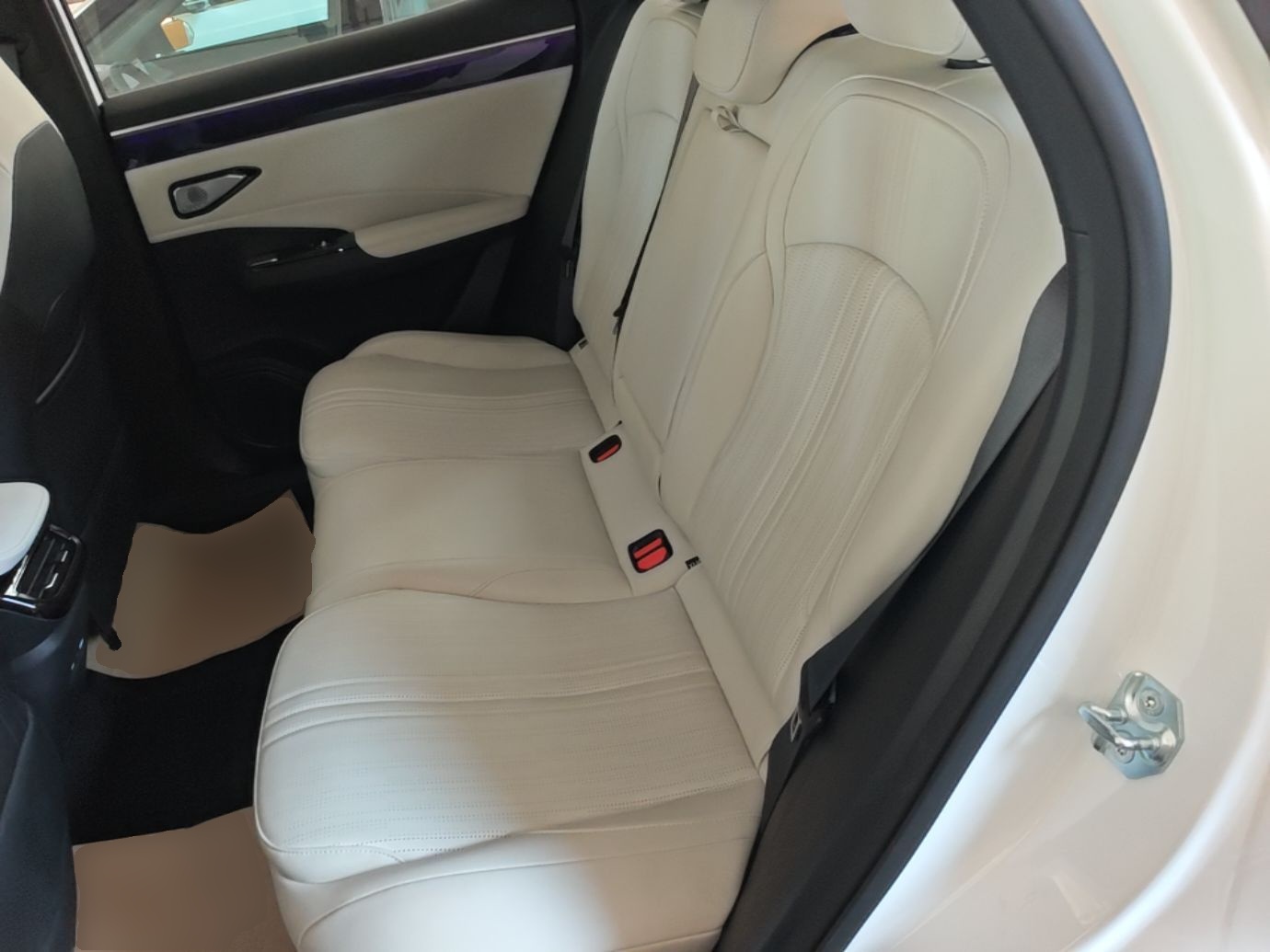 Geely Galaxy L7 2025 3DHT 115km Starship Edition — снимка 20