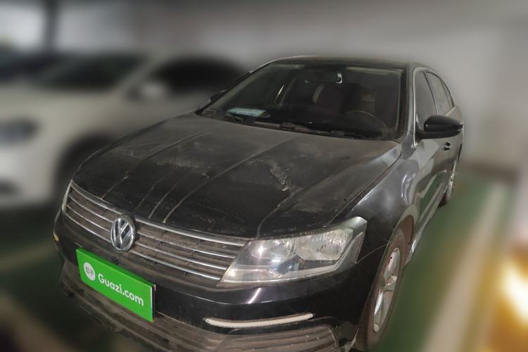 Used Volkswagen Lavida 2015 1.6L Manual Fashion Edition