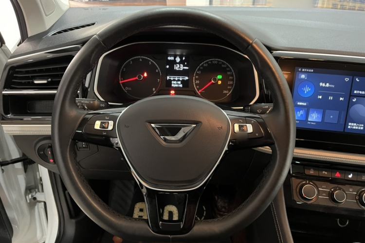 Used Jetta VS5 2023 280TSI Automatic Enjoyment Model Steering Wheel