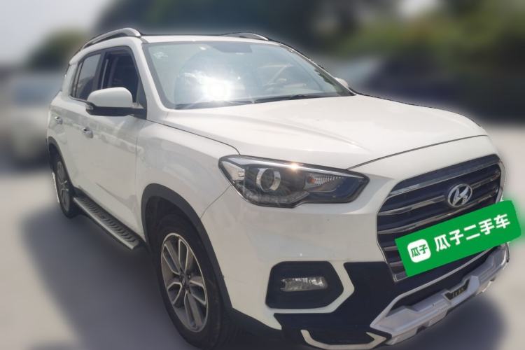 Used Hyundai ix35 2019 2.0L Automatic 2WD Zhiyong·Changxiang Edition China V Standard Front Right 45 Deg