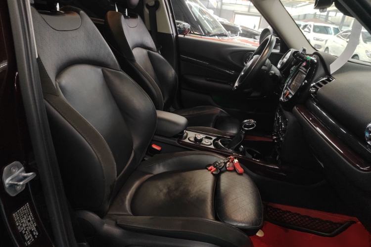 Used MINI Clubman 2016 Revised Version 1.5T COOPER Connoisseur Edition