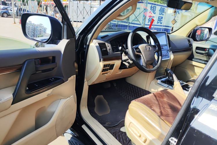 Used Toyota Land Cruiser 2016 4.0L Automatic 7-Seater U.S. Specification