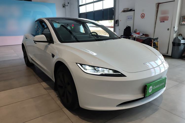 Used Tesla Model 3 2025 Rear-Wheel-Drive Version