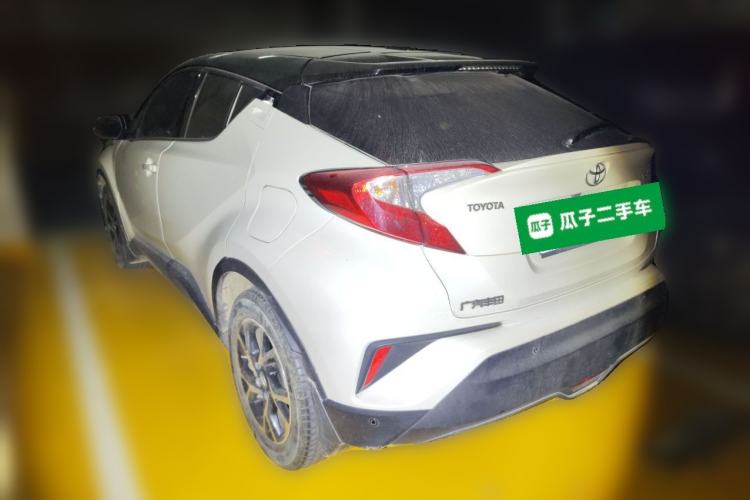 Used Toyota C-HR 2018 2.0L Leading with Sunroof China VI Standard
