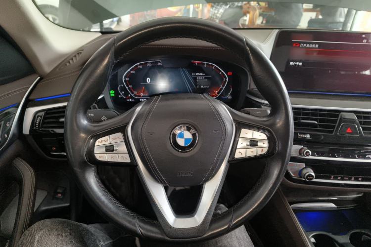 Used BMW 5 Series 2022 Restyled 525Li Luxury Package
