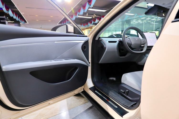 Used XPeng MONA M03 2024 620 with Ultra-Long Range
