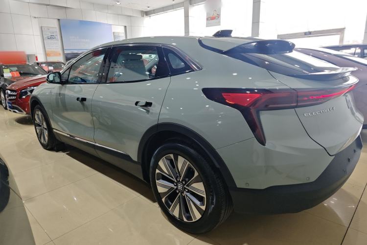 Used Buick E4 2023 Deluxe Edition