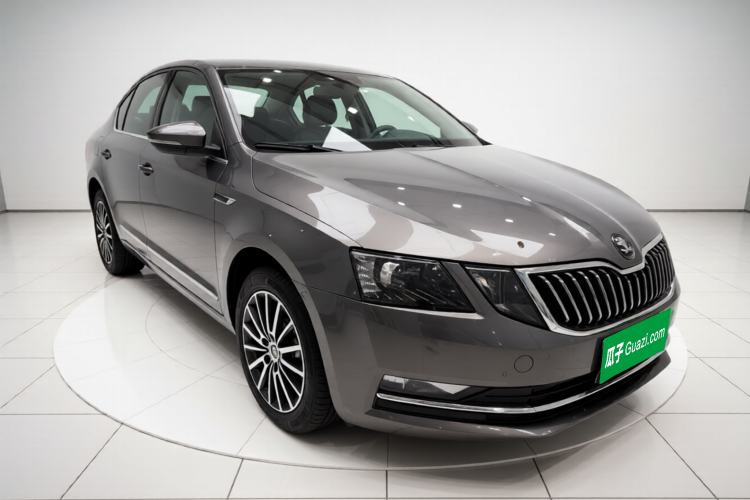 Used Skoda Octavia 2018 TSI230 DSG Luxury Edition