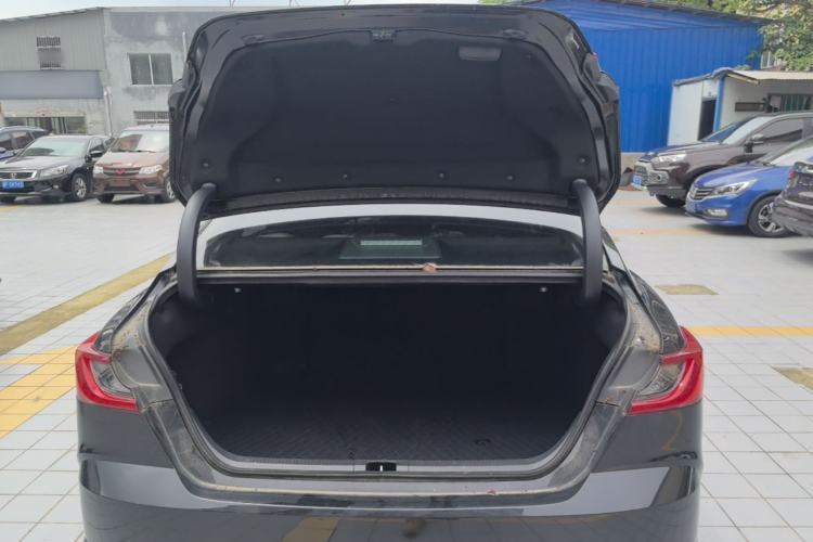 Used Toyota Camry 2024 2.0 GVP Luxury Edition
