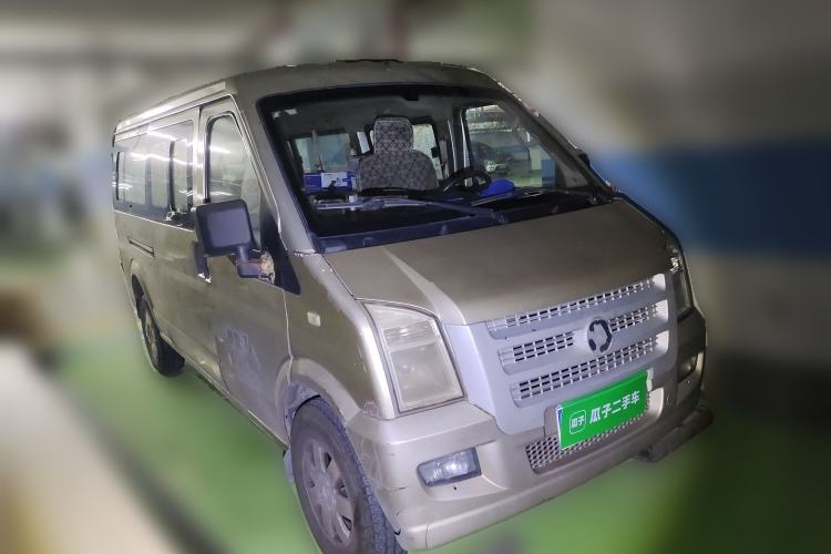 Used Dongfeng Xiaokang C37 2015 1.5L Standard II DK15-06 Front Right 45 Deg