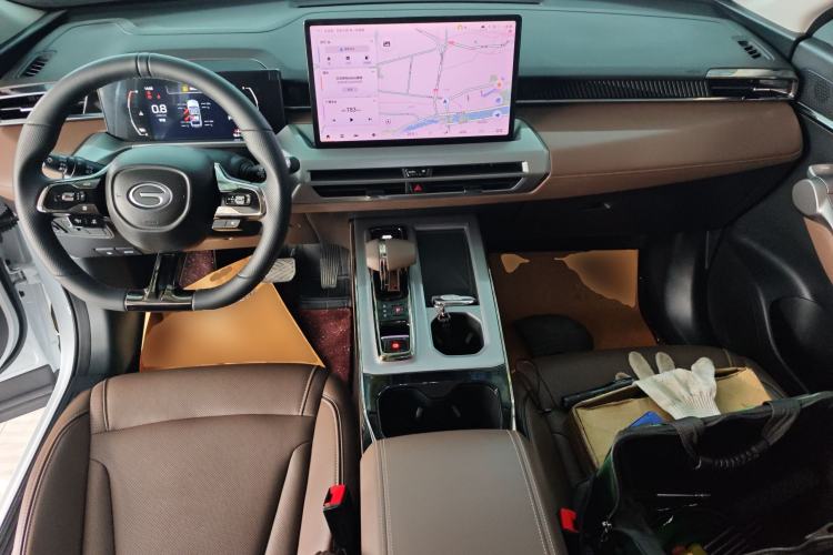 Used GAC Trumpchi GS4 2024 MAX 1.5T Flagship Edition Center Console