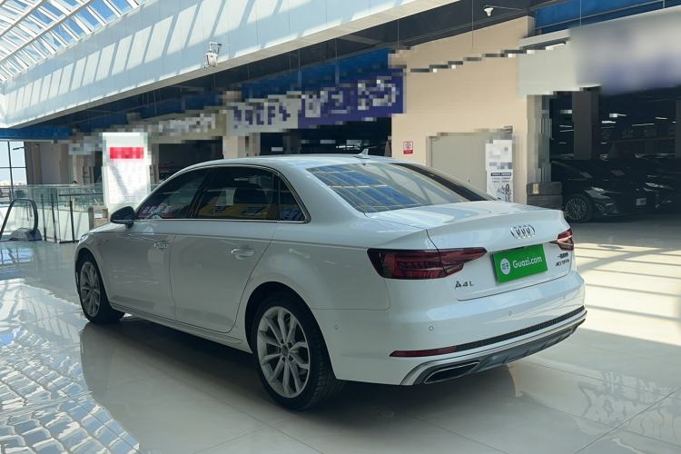 Used Audi A4L 2019 40 TFSI Fashion Version China V

