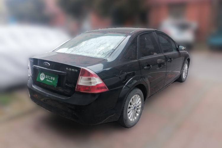 Used Ford Focus 2013 Sedan Classic 1.8L Manual Fashion Edition