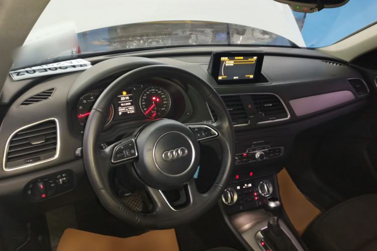 Used Audi Q3 2015 30 TFSI Ambition Edition