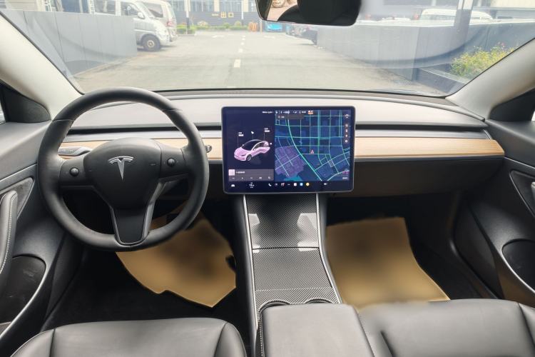 Used Tesla Model 3 2019 Standard Range Rear-Drive Upgraded Version Interior 10