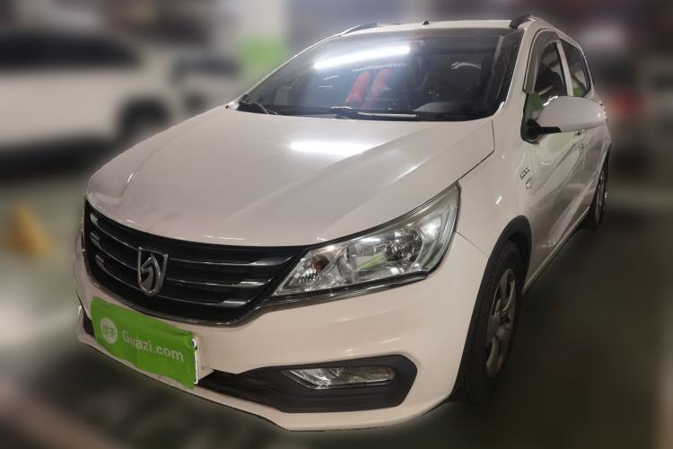 Used Baojun 310 2017 1.5L Manual Fashion Model