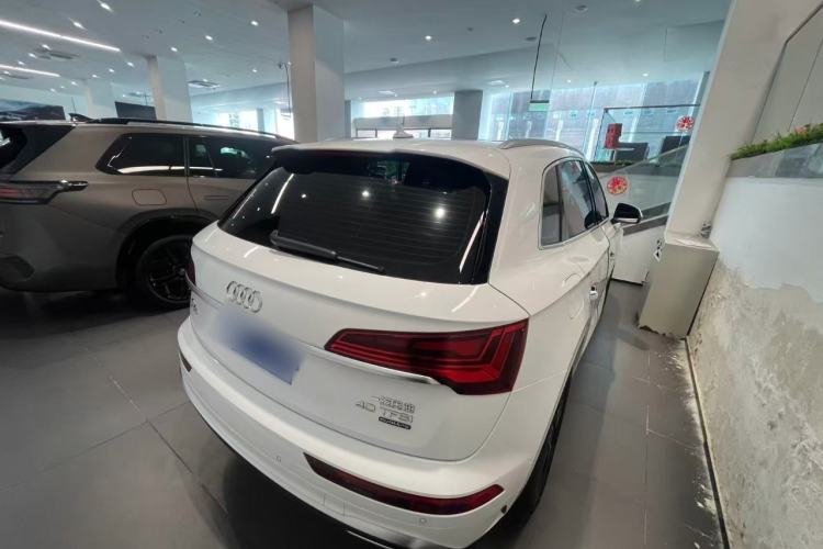Used Audi Q5L 2022 40T Fashionable and Dynamic Model

