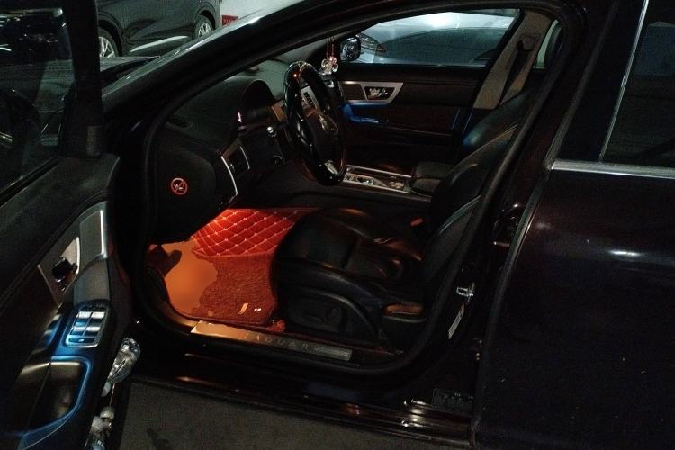 Used Jaguar XF 2013 XF 2.0T Luxury Edition