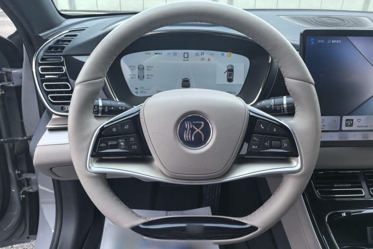 Used BYD Han 2025 DM-i 125KM Prestige Model Steering Wheel