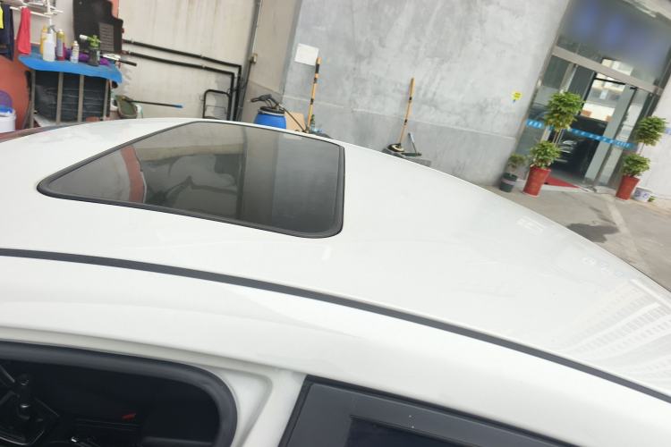 Used Hyundai Elantra (5th Generation / Langdong) 2015 1.6L Manual Leading Model
