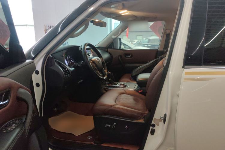 Used Nissan Patrol 2018 4.0L LinkedIn Edition