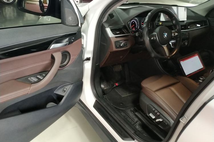 Used BMW X1 2022 sDrive25Li Leading Model
