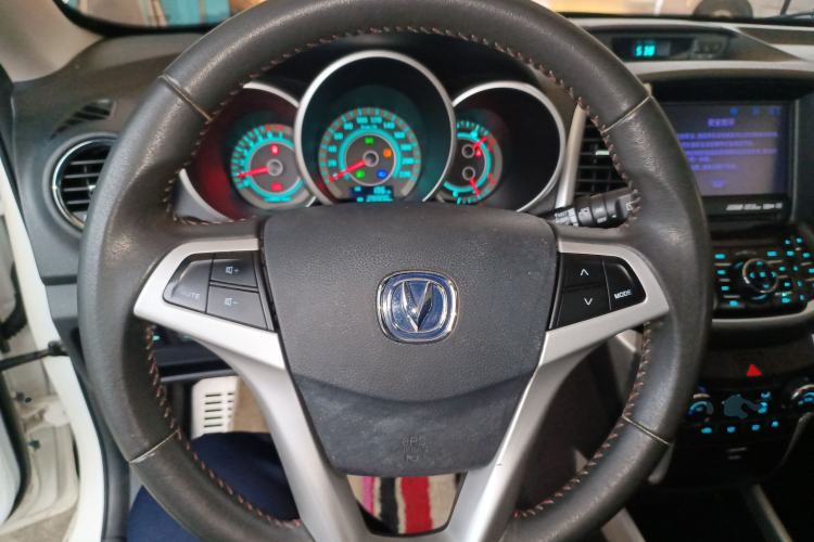 Used CHANGAN Eado 2013 1.6L Manual ZhiKu Model China IV Standard Steering Wheel
