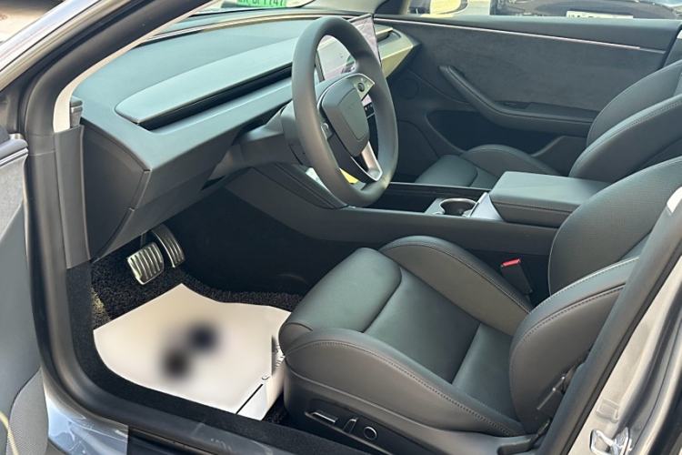 Used Tesla Model 3 2024 High-Performance All-Wheel-Drive Version
