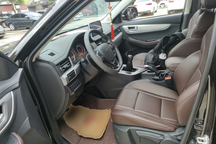 Used FORTHING T5 2024 Grand Edition 1.6L Manual Dream-Chasing Version 5 Seats Left Front Seat