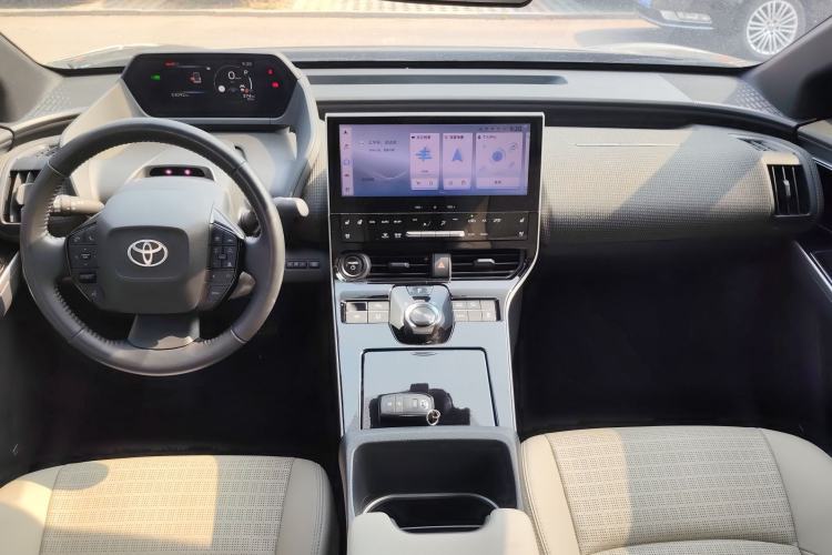 Used Toyota BZ 4X 2024 615 PRO Edition Center Console